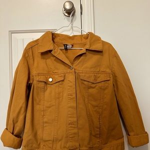 H&M DIVIDED JACKER SIZE L